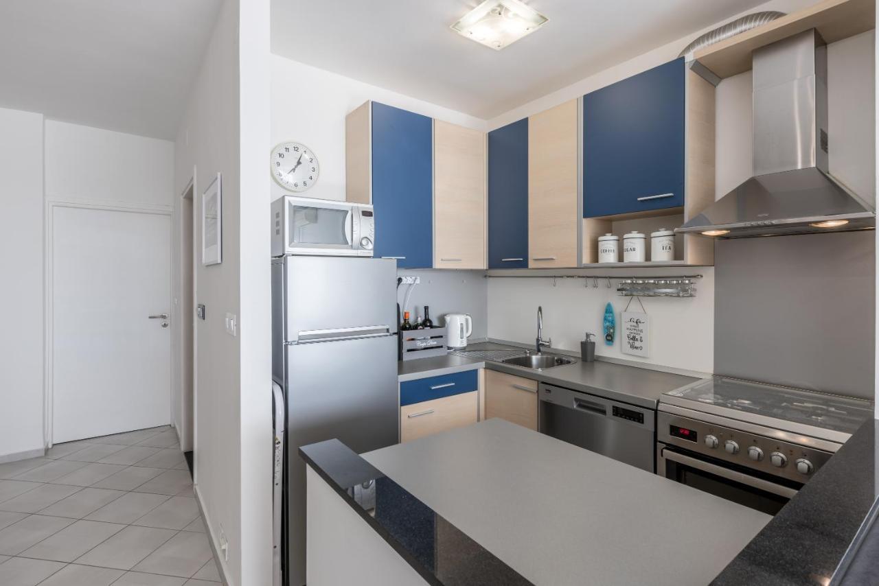 Sundowners Apartment, 52Qm, Double & Single Bed, 10 Min From Old Town Of Split Eksteriør bilde