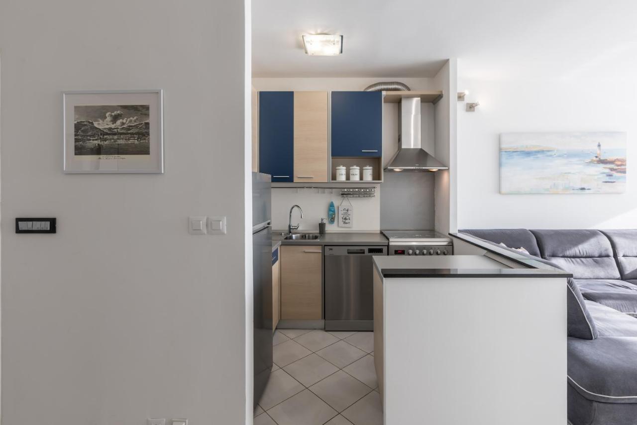 Sundowners Apartment, 52Qm, Double & Single Bed, 10 Min From Old Town Of Split Eksteriør bilde